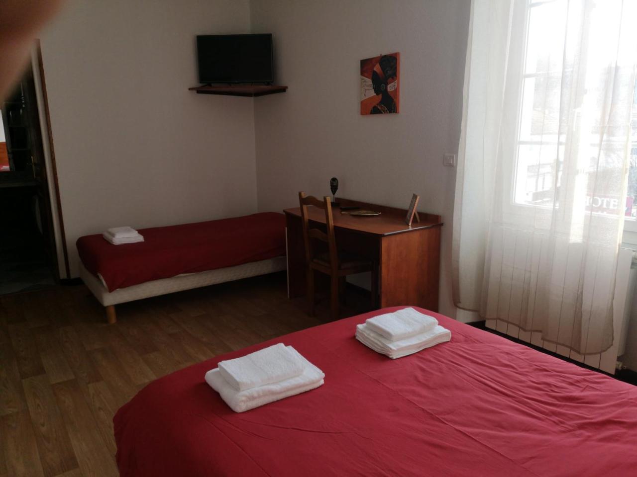 Hotel Castel D'Olmes Tabre Ngoại thất bức ảnh