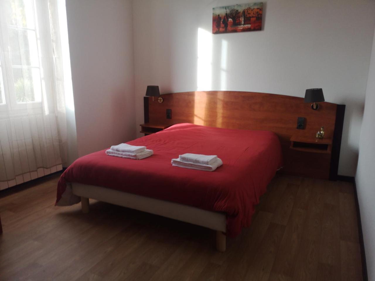 Hotel Castel D'Olmes Tabre Ngoại thất bức ảnh